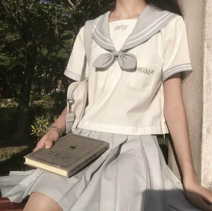 误练神功＆逃婚后我练成瞎编的神功